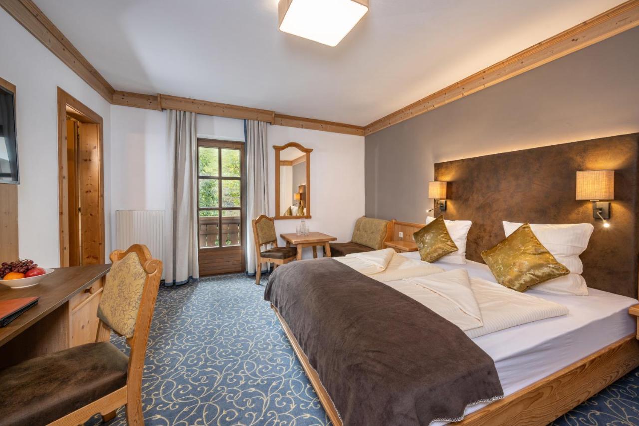 Naturhotel Huettenwirt In Middle Of Nature Hotel Hüttschlag