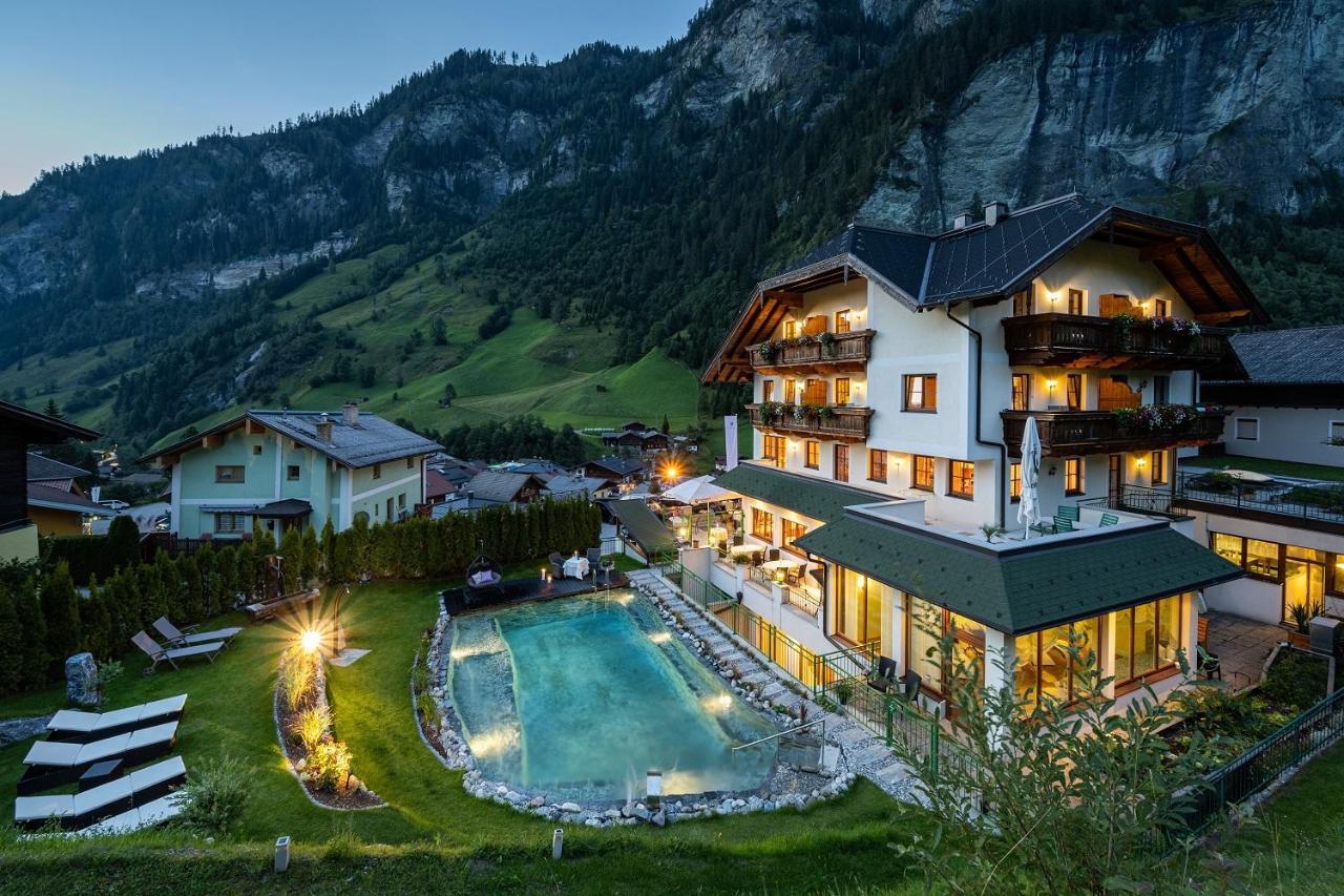Naturhotel Huettenwirt In Middle Of Nature Hotel 4*