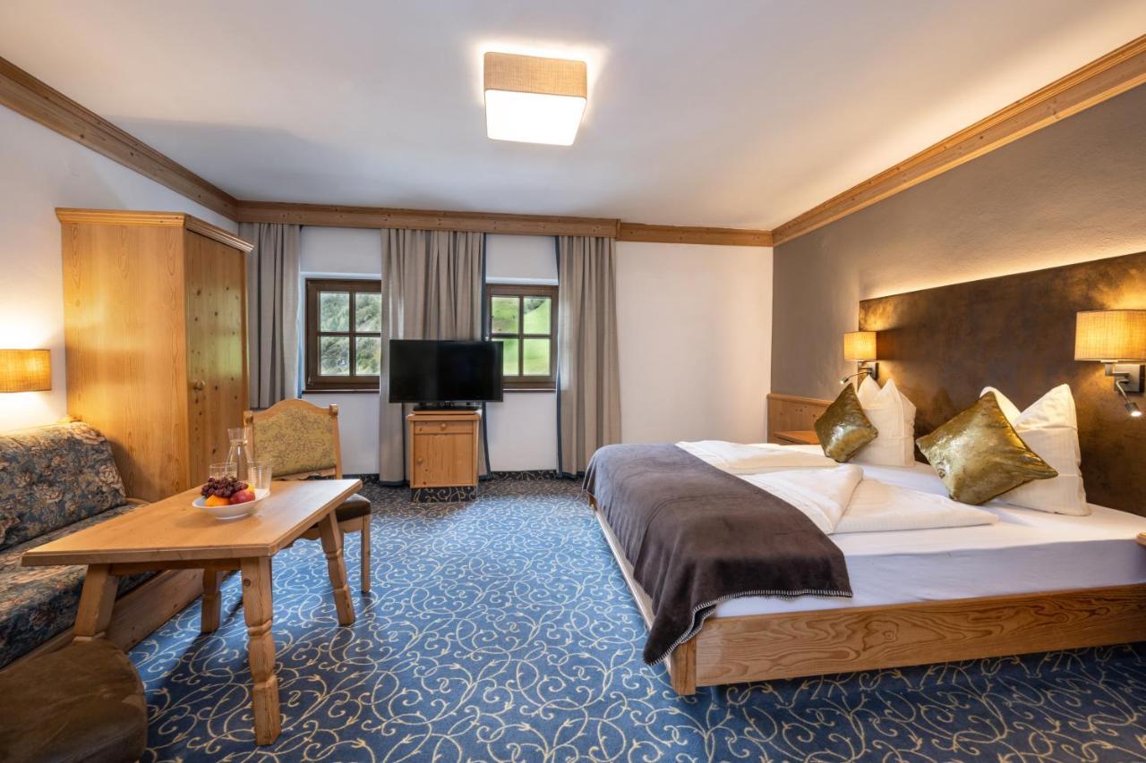 Naturhotel Huettenwirt In Middle Of Nature Hotel 4*