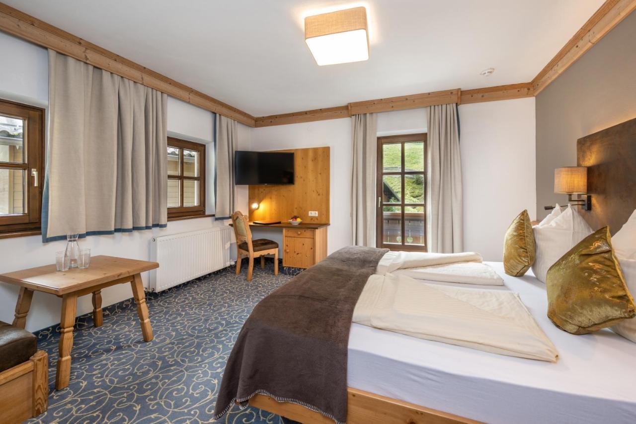 Naturhotel Huettenwirt In Middle Of Nature 4* Hüttschlag