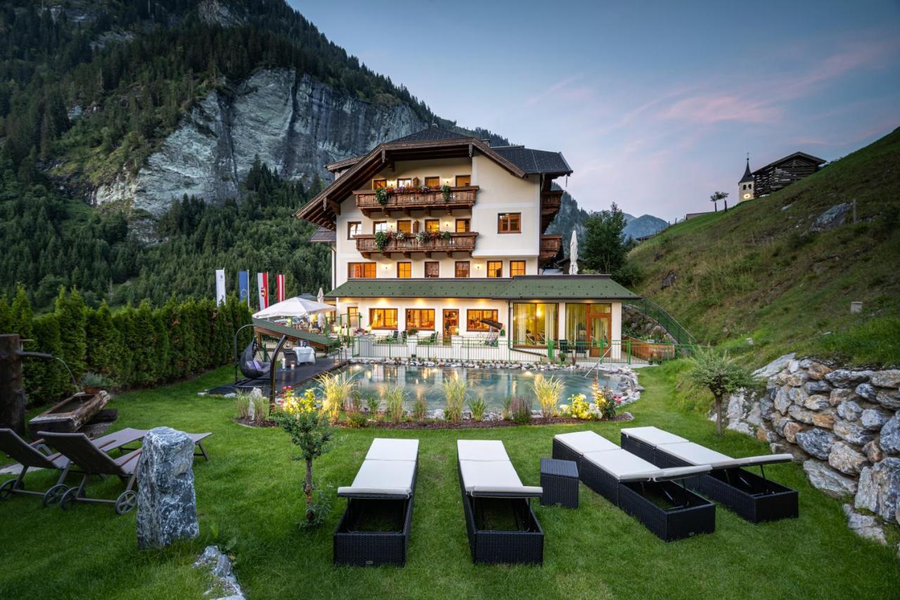 Naturhotel Huettenwirt In Middle Of Nature Hotel