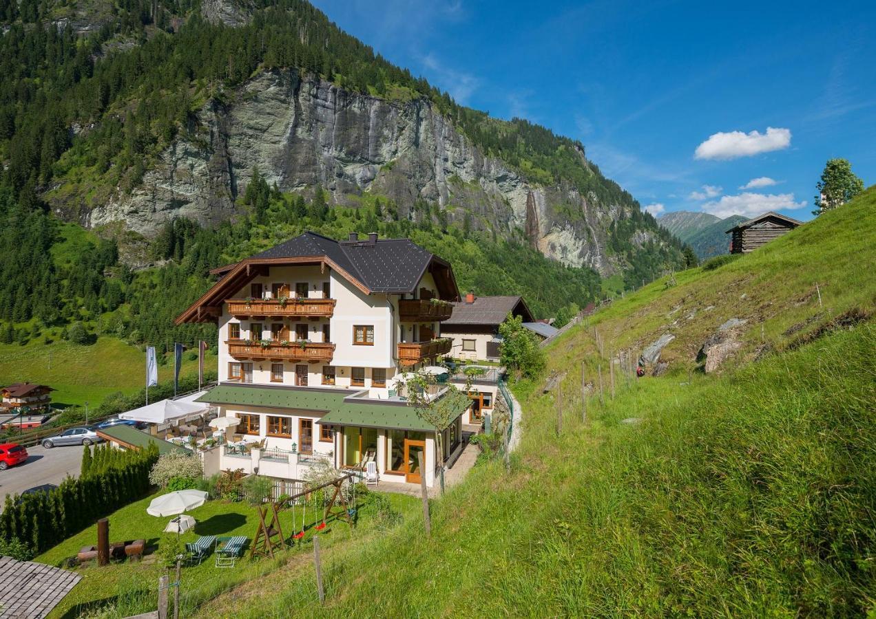 Naturhotel Huettenwirt In Middle Of Nature 4*